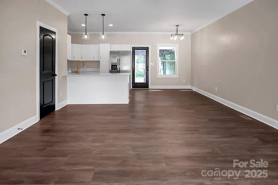 Spacious, unfurnished interior of a new home in , Shelby (Image 29).