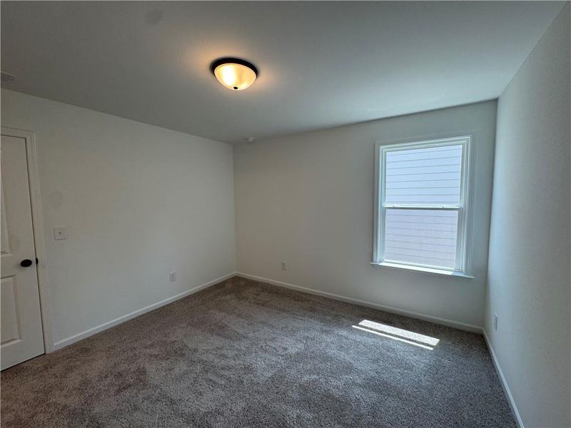 Spacious, unfurnished interior of a new home in Creekside, Dawsonville (Image 38).