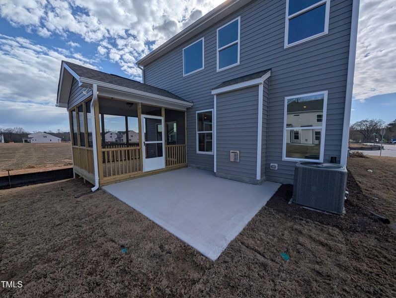 PXL_20250317_200201440