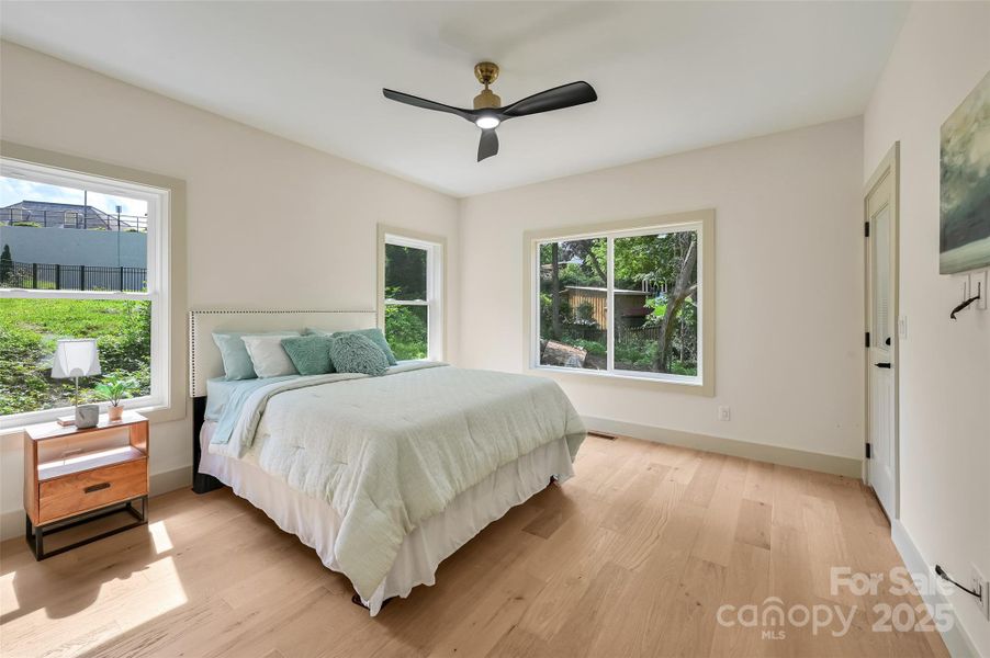 large bedroom in lower level with deck access