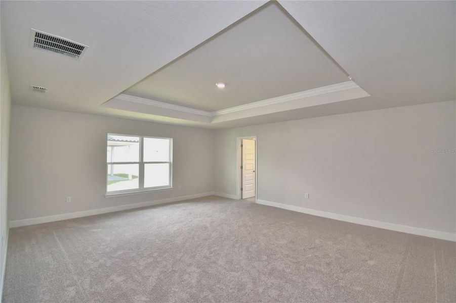 Spacious, unfurnished interior of a new home in Lake Juliana Estates, Auburndale (Image 35).
