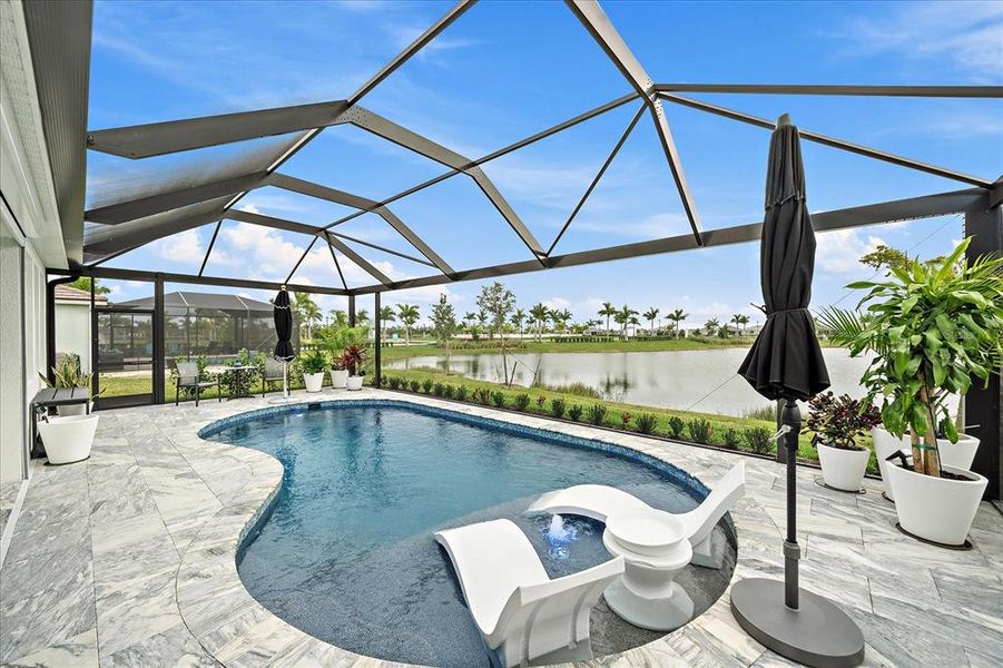 Exterior details and patio area of a home in , Venice (Image 27).