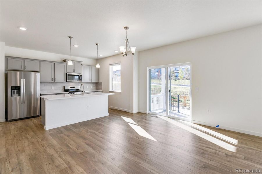 Spacious, unfurnished interior of a new home in Silver Peaks, Lochbuie (Image 11). Spacious, unfurnished interior of a new home in Silver Peaks, Lochbuie (Image 11).
