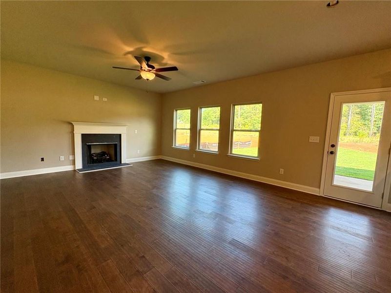 Spacious, unfurnished interior of a new home in , Grayson (Image 21).
