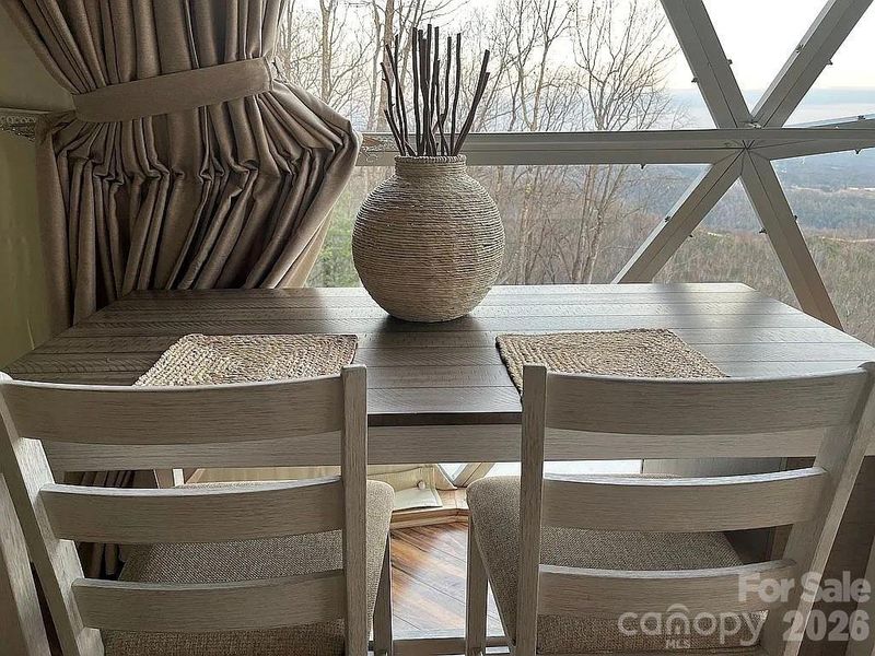 Image 11 of a home in .