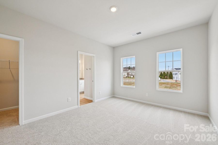 Spacious, unfurnished interior of a new home in The Crossing at Cramerton Mills, Cramerton (Image 30).