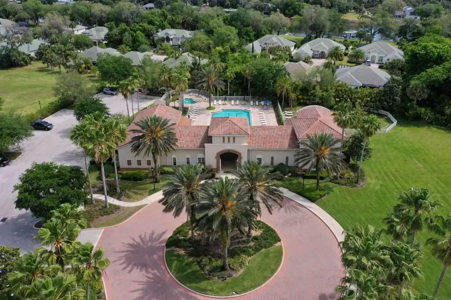 86-web-or-mls-116 Longview Way N-83