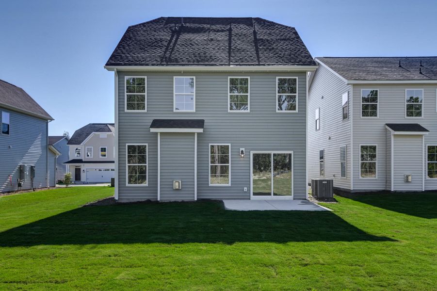 Exterior details and patio area of a home in Ashton Lakes, Lexington (Image 4).