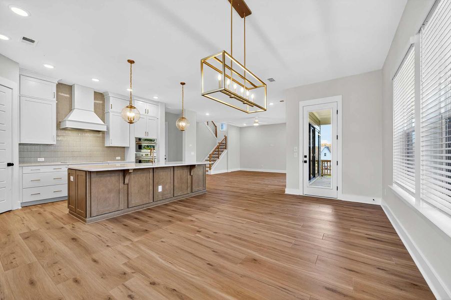 The Savannah - Dining The Savannah - Dining