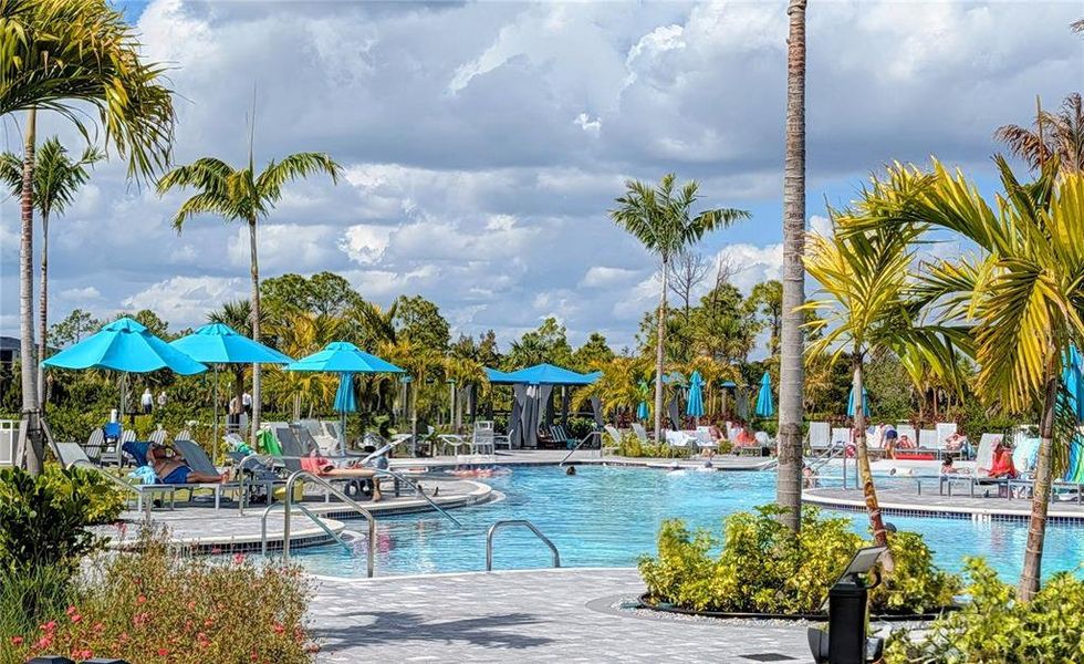 Image 30 of a home in Wellen Park Golf & Country Club.