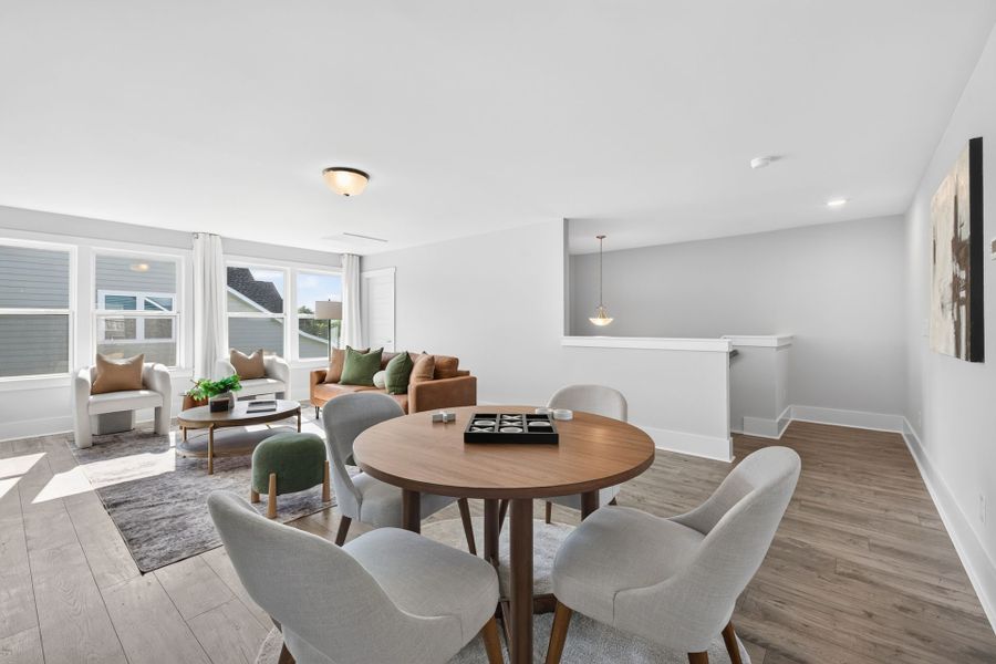 Furnished interior view inside a new home in Edgewater - Harbor Pointe, Lancaster (Image 19).