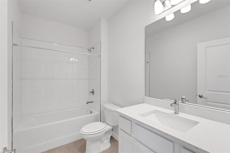 Furnished interior view inside a new home in Seaire, Parrish (Image 13).