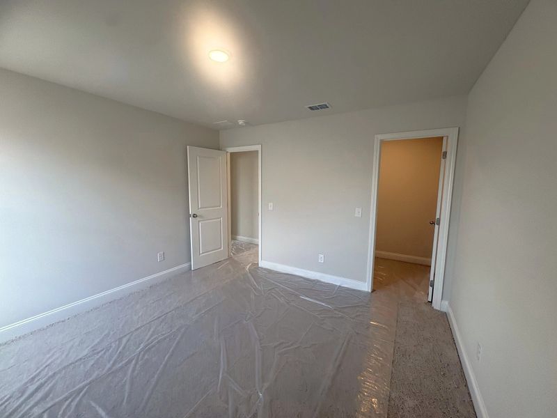 Image 17 of a home in Cades Bluff.