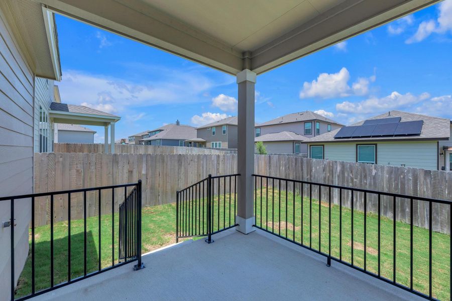 Image 34 of a home in Sonterra - Cool Water.