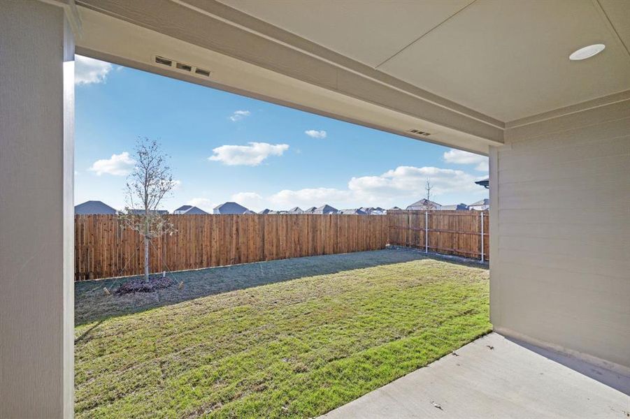 Exterior details and patio area of a home in Eastridge - Spring Series, McKinney (Image 4).