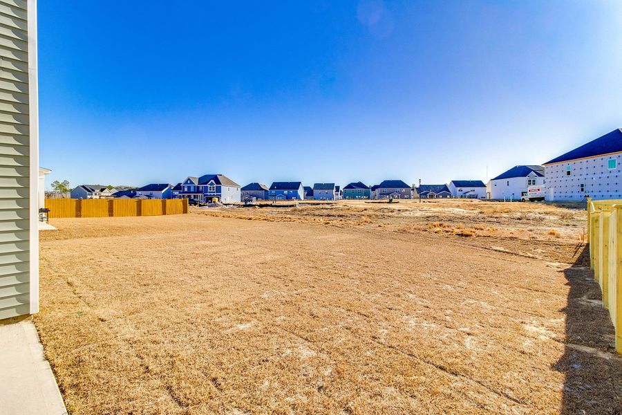 Exterior details and patio area of a home in Hendrix Farms, Lexington (Image 23).