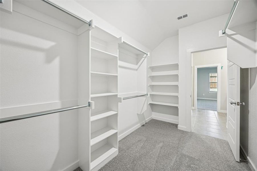 Spacious, unfurnished interior of a new home in Ventana, Fort Worth (Image 33). Spacious, unfurnished interior of a new home in Ventana, Fort Worth (Image 33).