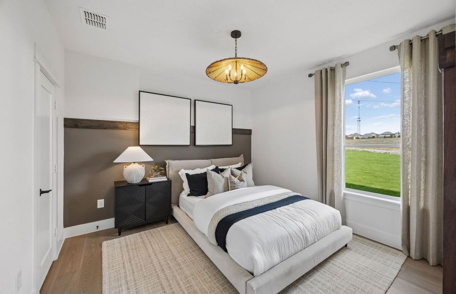 Representative furnished interior of a home built from the Gillett by Pulte Homes in Wilson Creek Meadows, Celina (Image 20).
