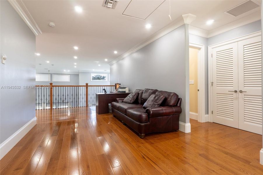 Furnished interior view inside a new home in , Parkland (Image 43).