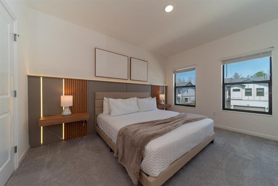 Furnished interior view inside a new home in , Orlando (Image 52).