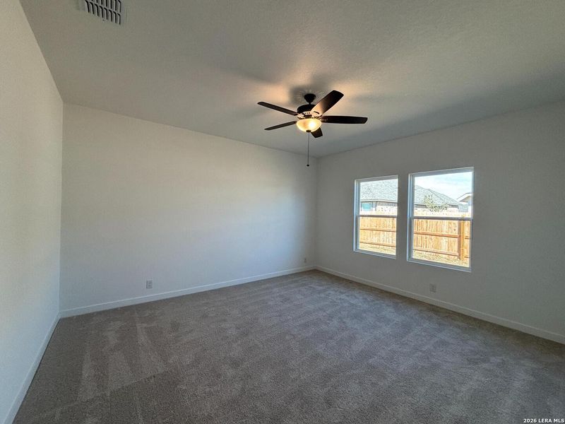 Spacious, unfurnished interior of a new home in Saddlebrook Ranch, Schertz (Image 17). Spacious, unfurnished interior of a new home in Saddlebrook Ranch, Schertz (Image 17).
