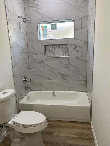 Furnished interior view inside a new home in , Columbus (Image 6).