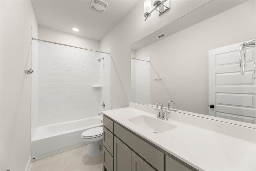 16. 3916 Keya - 2ND Bath