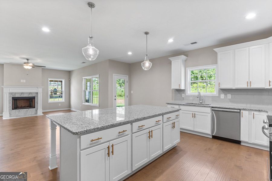 Furnished interior view inside a new home in Juliette Crossing, Forsyth (Image 42).