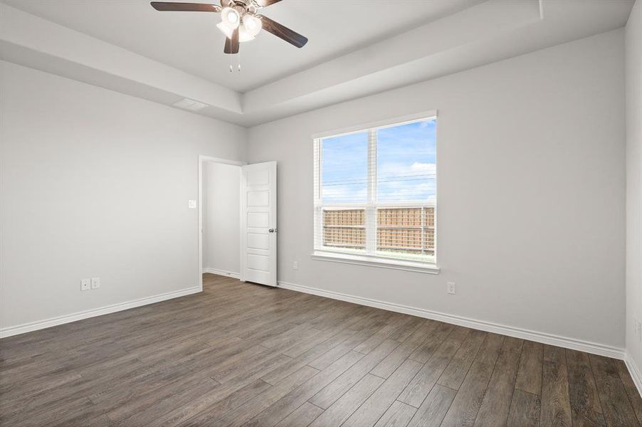 Spacious, unfurnished interior of a new home in Rocky Creek Crossing, Fort Worth (Image 19). Spacious, unfurnished interior of a new home in Rocky Creek Crossing, Fort Worth (Image 19).