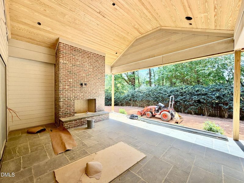 535C15DF-608D-42CC-8430-E5407BCC8263_1_1