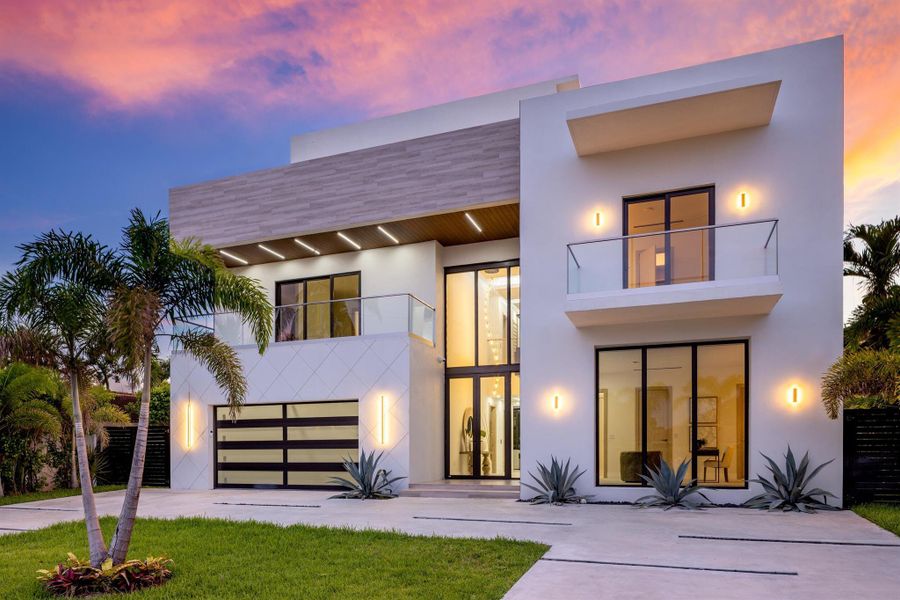 Furnished interior view inside a new home in , Boca Raton (Image 5). Furnished interior view inside a new home in , Boca Raton (Image 5).