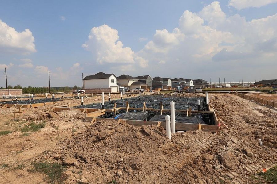 Every foundation at DWH is engineered and it’s inspected three times! We do not do “batch” testing. Rest easy knowing your foundation comes with a 10 year warranty. Every foundation at DWH is engineered and it’s inspected three times! We do not do “batch” testing. Rest easy knowing your foundation comes with a 10 year warranty.