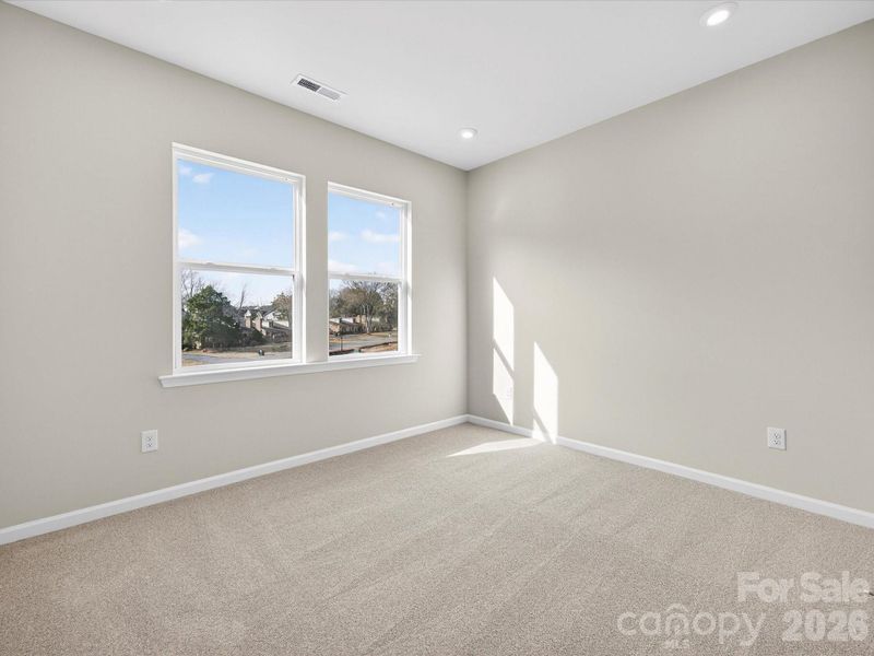 Secondary Bedroom.