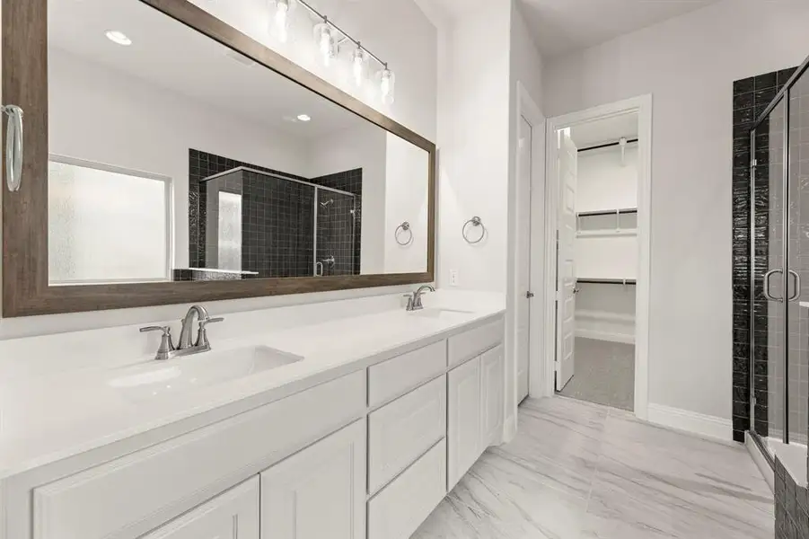 15_17. 3229 Agnew - Bath