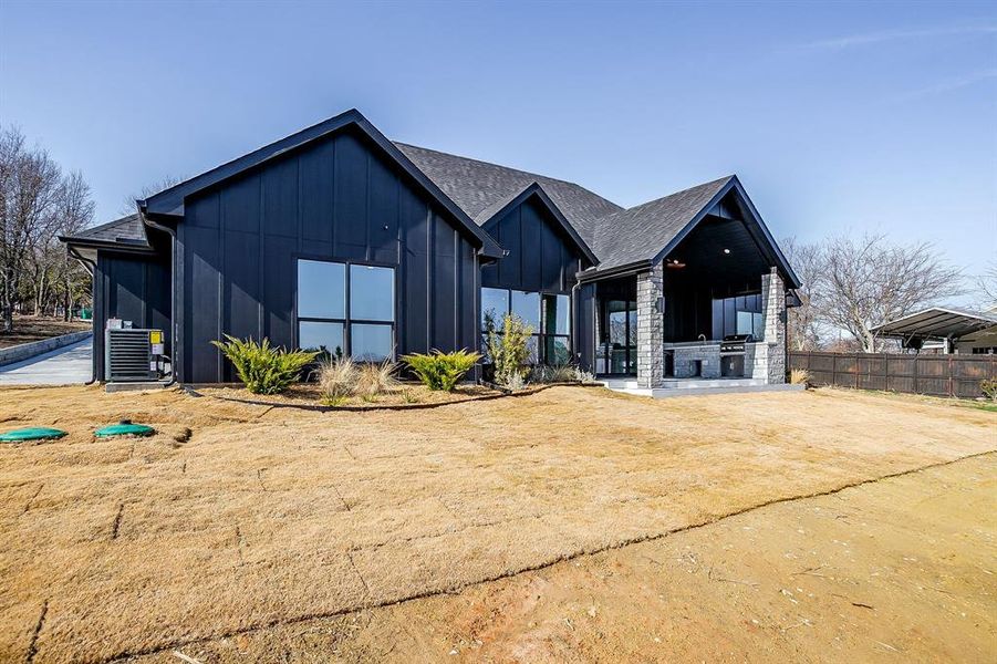 Exterior details and patio area of a home in , Cresson (Image 27).