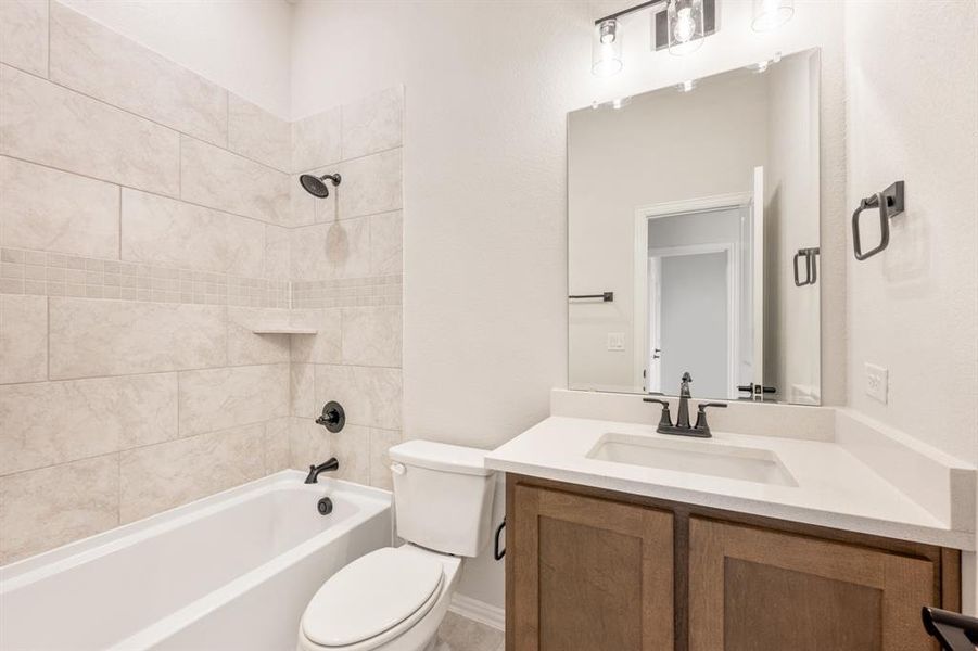 Furnished interior view inside a new home in Sunset Ridge, Alvarado (Image 12).