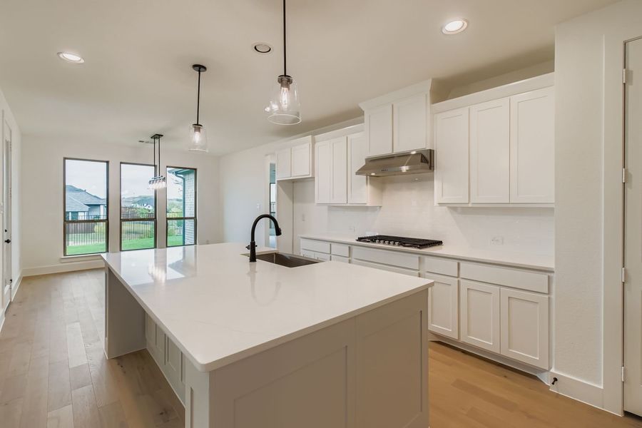 150 Longhorn - Kitchen