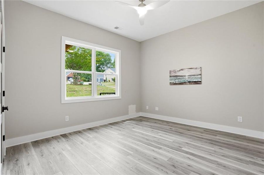 Spacious, unfurnished interior of a new home in , Stone Mountain (Image 21).
