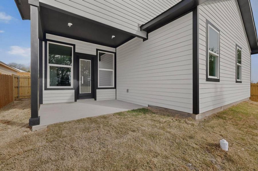 Entrance to property with a patio Entrance to property with a patio