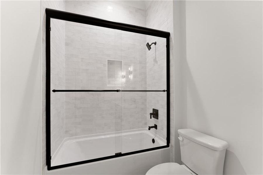 Furnished interior view inside a new home in , Gainesville (Image 19).