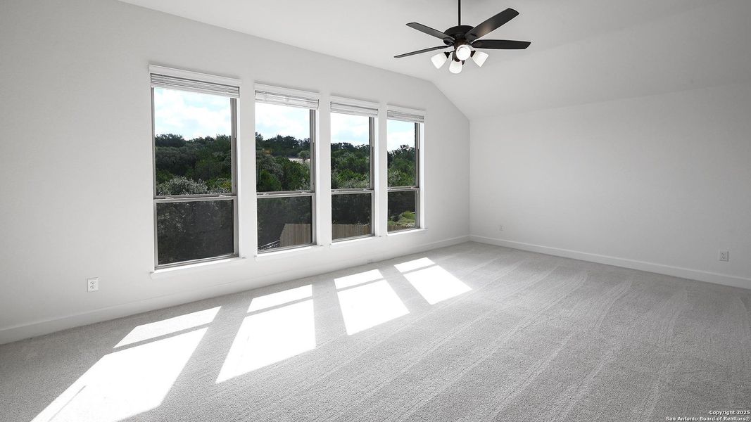 Spacious, unfurnished interior of a new home in Johnson Ranch 55', Bulverde (Image 15). Spacious, unfurnished interior of a new home in Johnson Ranch 55', Bulverde (Image 15).