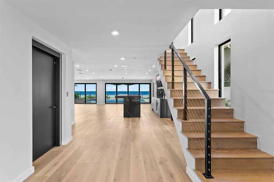 Spacious, unfurnished interior of a new home in , Indian Rocks Beach (Image 52).