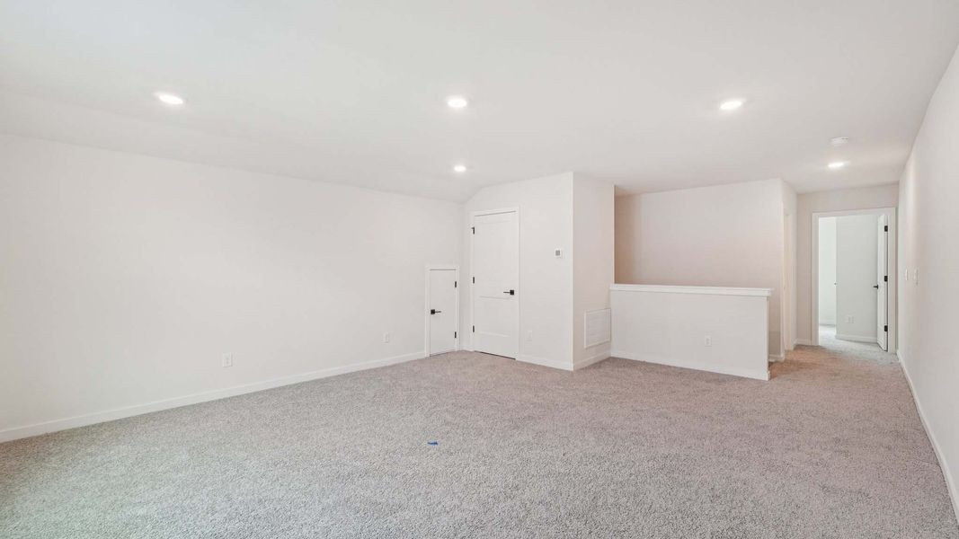 Representative unfurnished interior of a home built from the Cypress by D.R. Horton in Westport, York (Image 30).