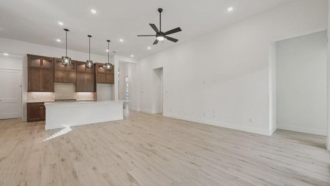 Representative unfurnished interior of a home built from the Summerton by Chesmar Homes in Audubon, Magnolia (Image 22). Representative unfurnished interior of a home built from the Summerton by Chesmar Homes in Audubon, Magnolia (Image 22).