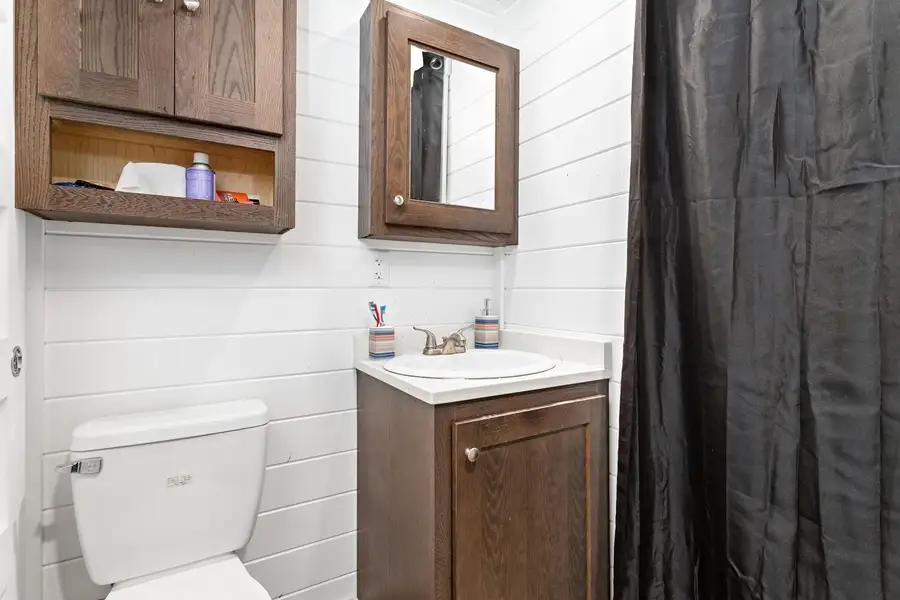 Furnished interior view inside a new home in , Liberty (Image 4).