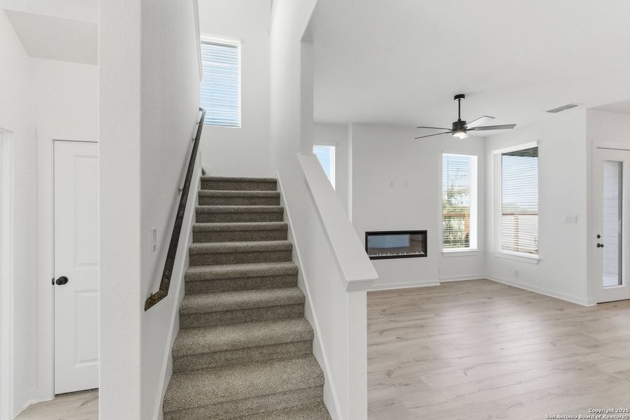Spacious, unfurnished interior of a new home in The Crossvine – Garden Homes, Schertz (Image 28). Spacious, unfurnished interior of a new home in The Crossvine – Garden Homes, Schertz (Image 28).