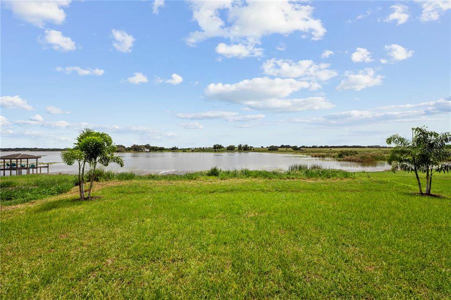 Community amenities in , Lake Alfred (Image 78).