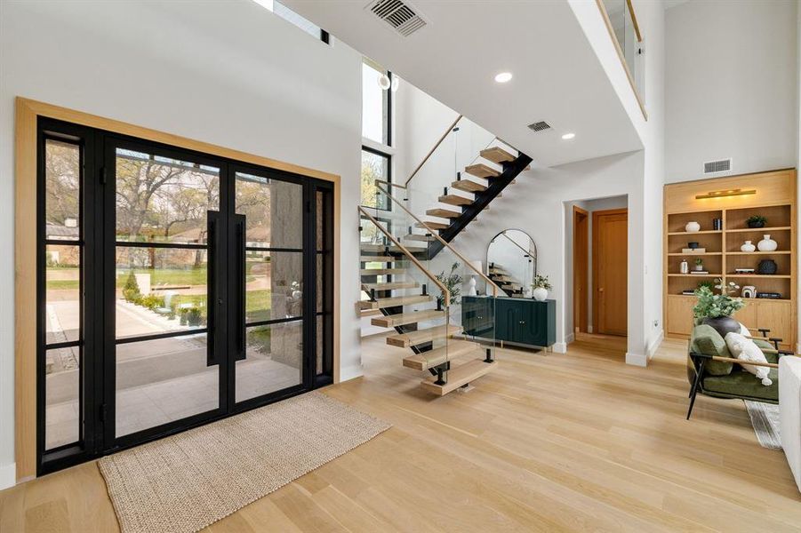 Furnished interior view inside a new home in , Dallas (Image 8).