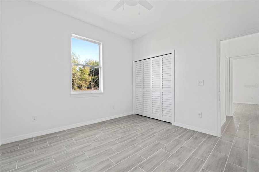 Spacious, unfurnished interior of a new home in , Ocala (Image 17).