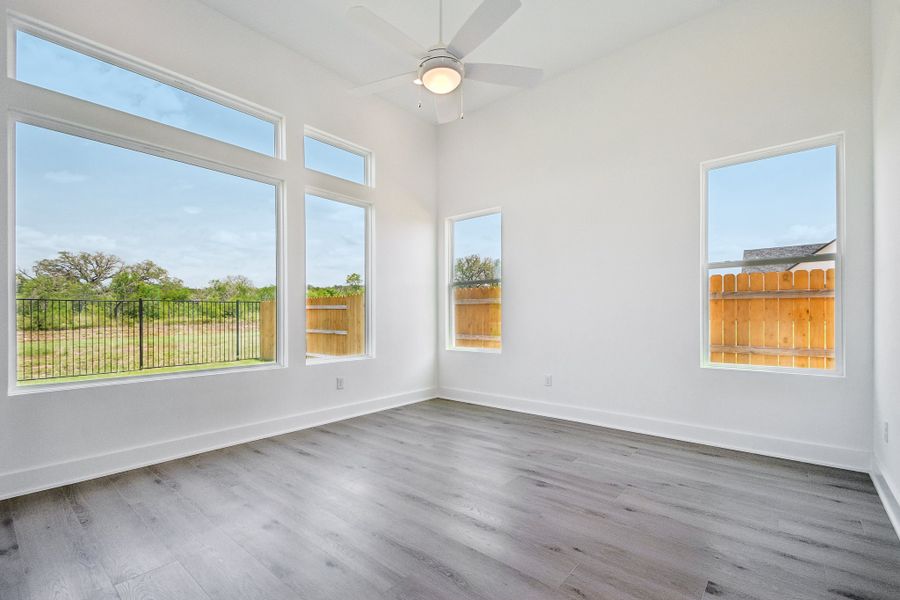 Spacious, unfurnished interior of a new home in Freedom at Anthem, Kyle (Image 15).